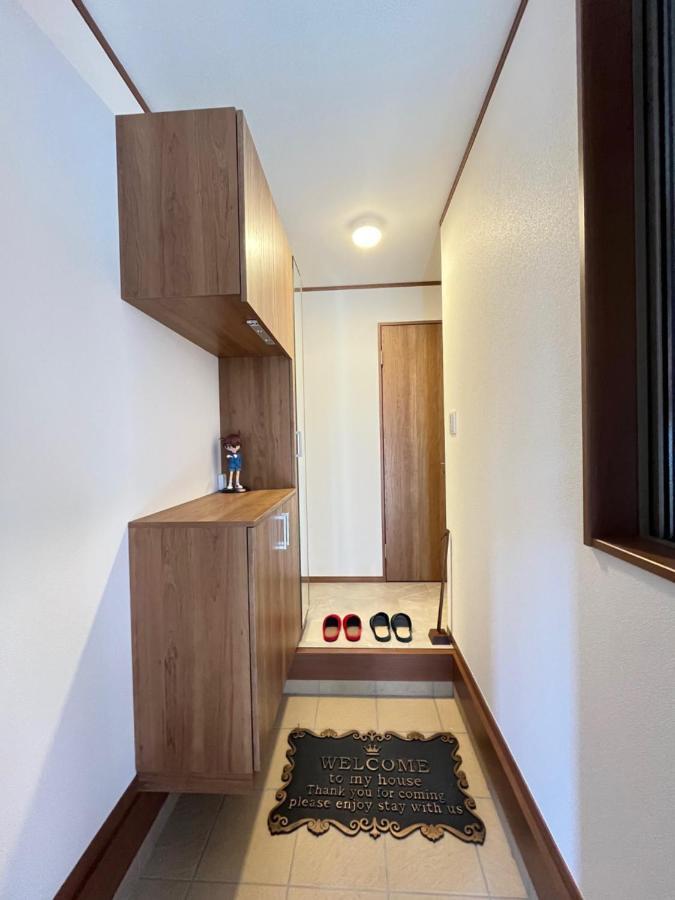 Casa de férias Charming New Launch: Direct Access To Narita & Haneda Airports, Shinjuku, And Disneyland; Close To Asakusa & Akihabara!