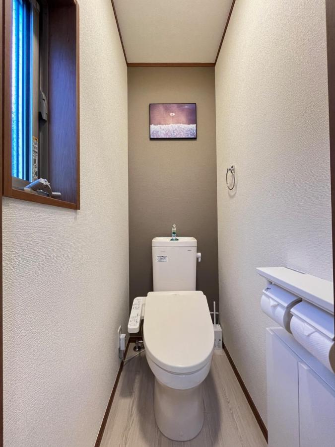 Casa de férias Charming New Launch: Direct Access To Narita & Haneda Airports, Shinjuku, And Disneyland; Close To Asakusa & Akihabara! *