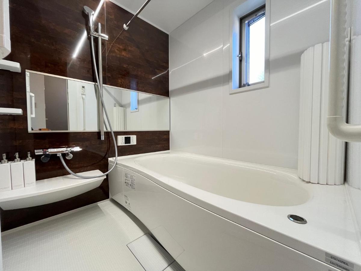 Vakantiehuis Charming New Launch: Direct Access To Narita & Haneda Airports, Shinjuku, And Disneyland; Close To Asakusa & Akihabara! *